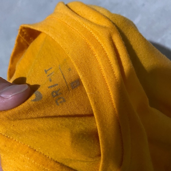 Nike Long Sleeve (Athletic) - Picture 4 of 4